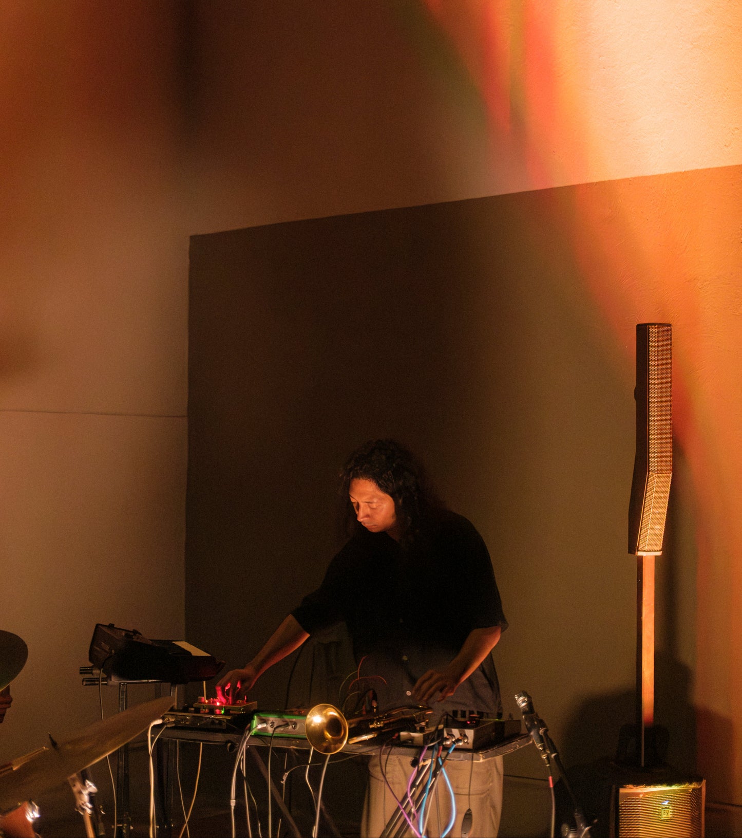 Lucrecia Dalt, Víctor Acevedo