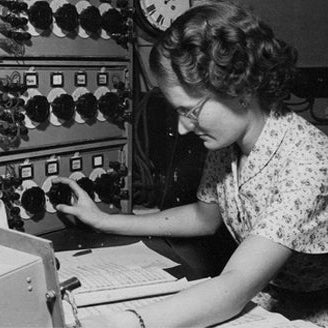 vari/ations - An Ode to Oram de Daphne Oram